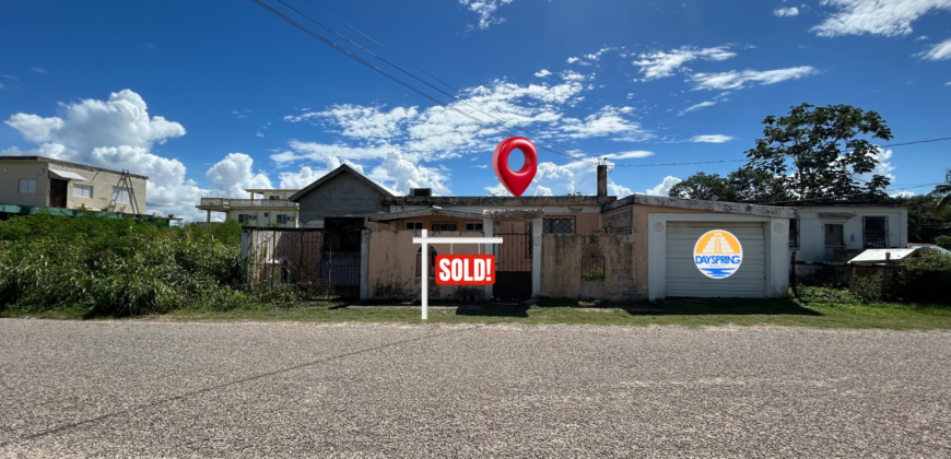 Live & Learn in Corozal Town – House & Lot Near Schools, Ideal for Families!